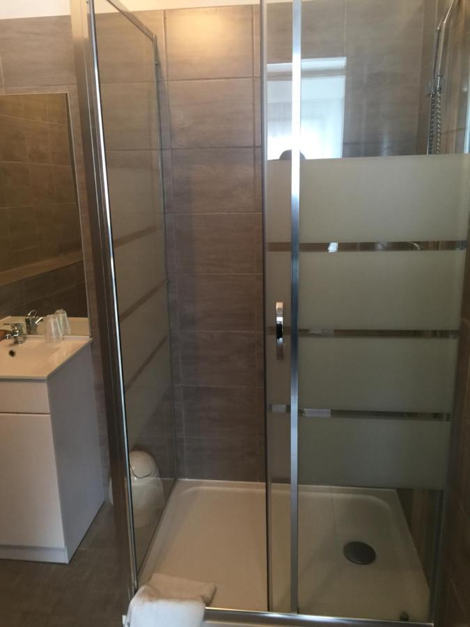 Luberon L'Hotel Апт Екстериор снимка