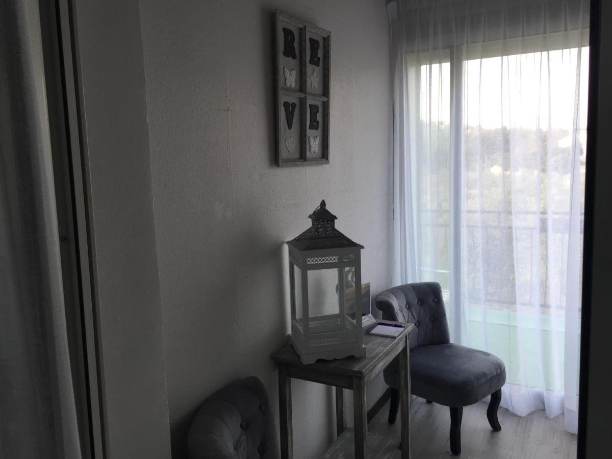 Luberon L'Hotel Апт Екстериор снимка